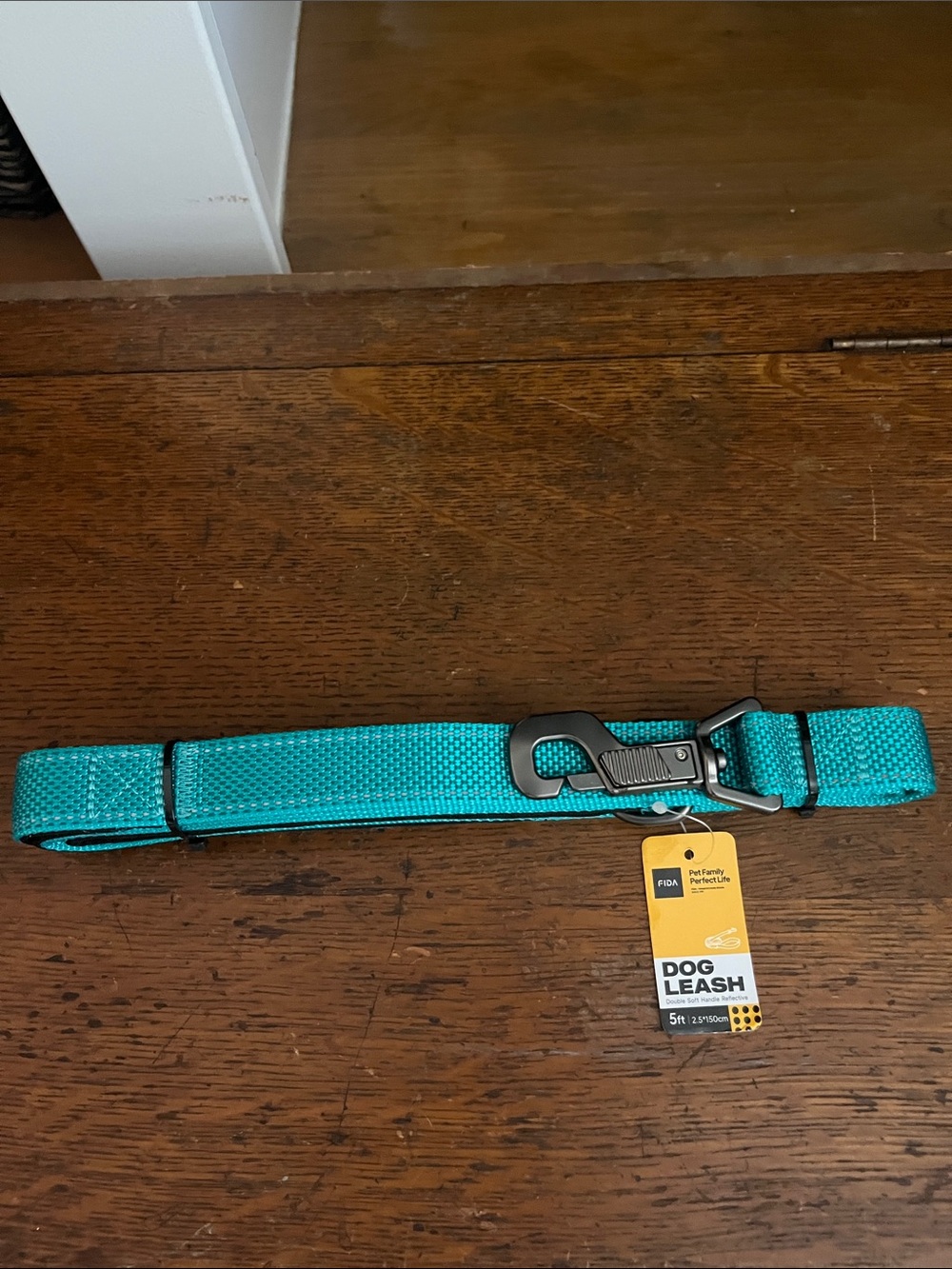 NWT Teal Dog Leash - Durable Home Accents